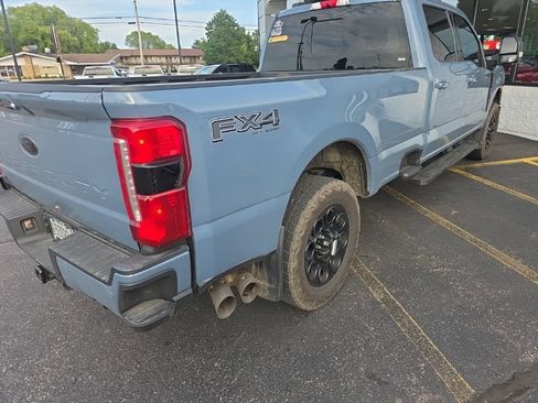 Used 2023 Ford F350 Lariat w/ Lariat Ultimate Package AWD/4WD image 5