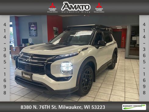 New 2025 Mitsubishi Outlander AWD image 1