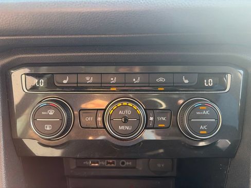 Used 2019 Volkswagen Tiguan S FWD image 21