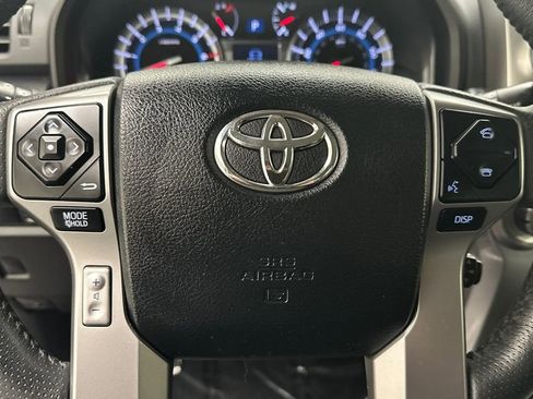 Used 2017 Toyota 4Runner SR5 Premium AWD/4WD image 14