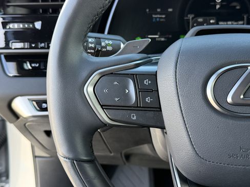 Certified 2025 Lexus RX 350 w/ Convenience Package image 21