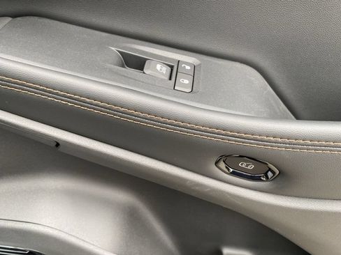New 2026 Jeep Cherokee Limited AWD/4WD image 13