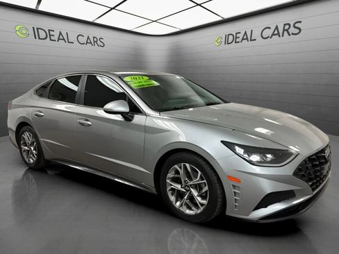 Used 2021 Hyundai Sonata SEL FWD image 3