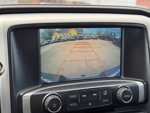 Used 2017 GMC Sierra 2500 SLE w/ HD SLE Preferred Plus Package image 27