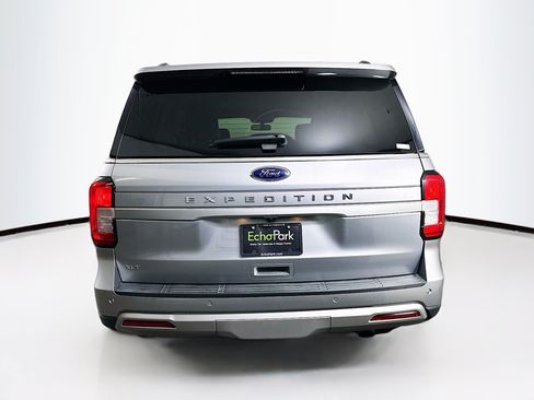 Used 2023 Ford Expedition XLT AWD/4WD image 7