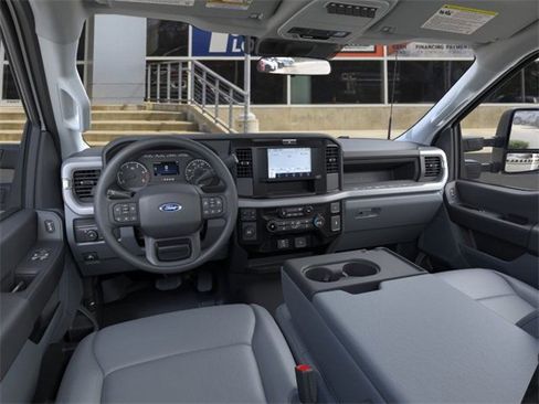 New 2026 Ford F450 XL w/ XL Chrome Package image 9