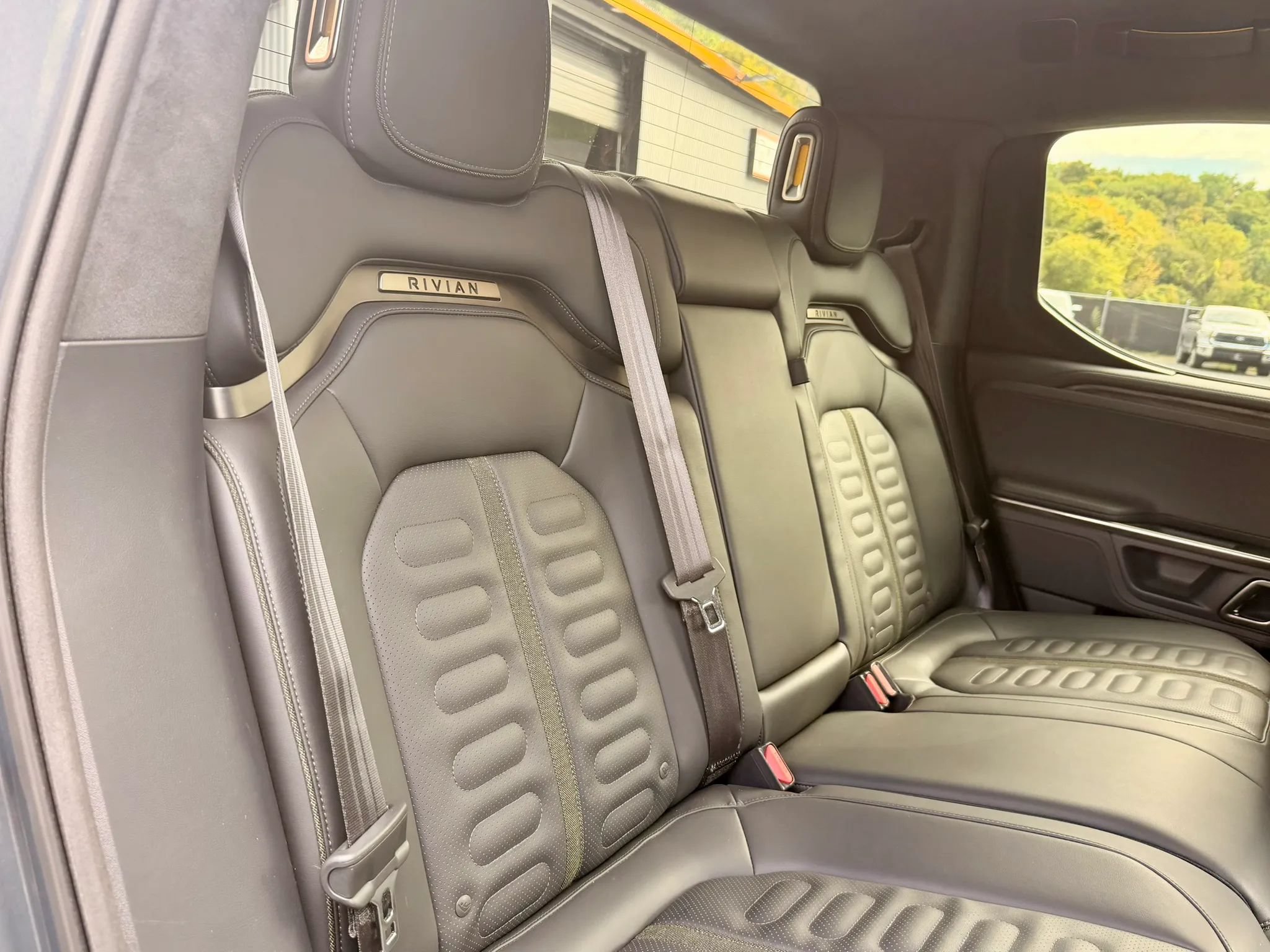 Used 2022 Rivian R1T Adventure AWD/4WD image 74