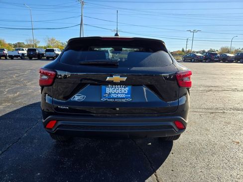 New 2026 Chevrolet Trax LS w/ LS Convenience Package image 11