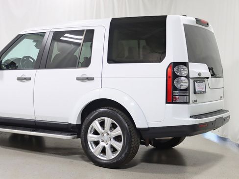 Used 2016 Land Rover LR4 HSE image 10