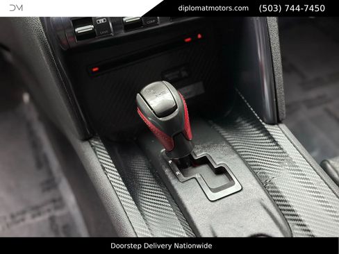 Used 2013 Nissan GT-R Black Edition image 25