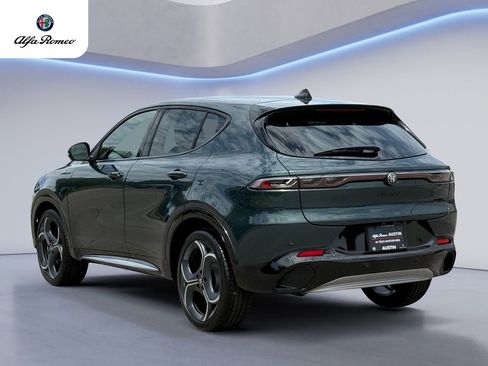 New 2026 Alfa Romeo Tonale AWD/4WD image 7