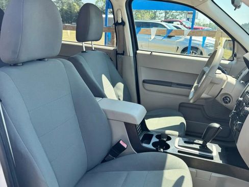Used 2012 Ford Escape XLS image 18