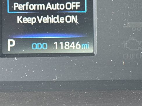Used 2024 Toyota Tundra SR5 w/ SR5 Convenience Package AWD/4WD image 27