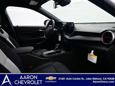 New 2026 Chevrolet Trax RS w/ Driver Confidence Package image 9