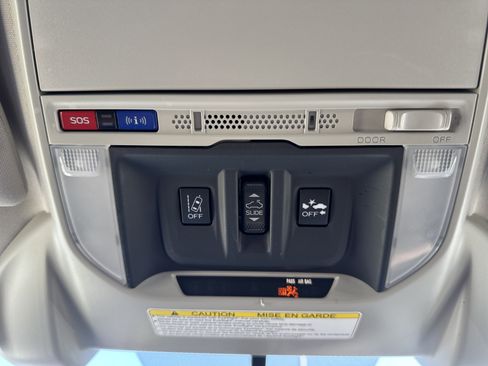 Used 2021 Subaru Forester Touring w/ Popular Package #2 image 25