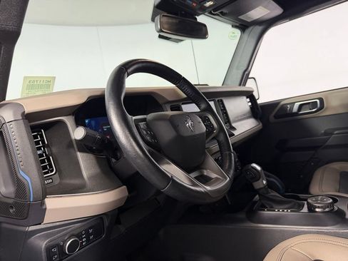 Used 2024 Ford Bronco Wildtrak AWD/4WD image 22