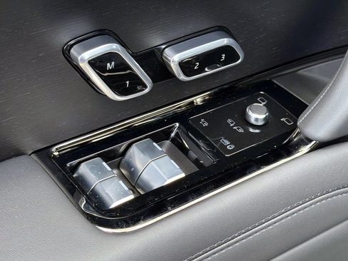 New 2026 Land Rover Range Rover Sport Dynamic SE AWD/4WD image 16