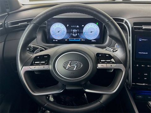 Used 2022 Hyundai Santa Cruz Limited image 24