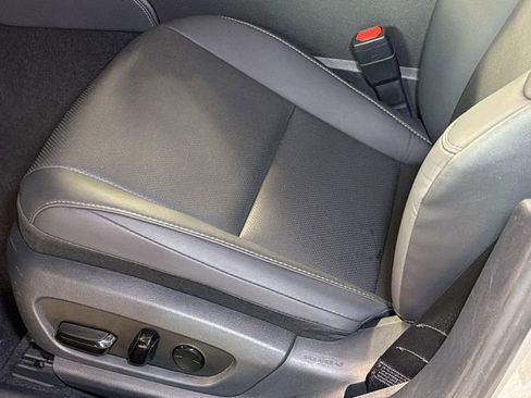 Certified 2025 Lexus ES 350 w/ Premium Package image 25