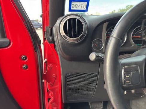 Used 2015 Jeep Wrangler Unlimited Sport w/ Quick Order Package 24S image 10