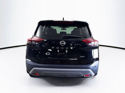 Certified 2023 Nissan Rogue S image 5