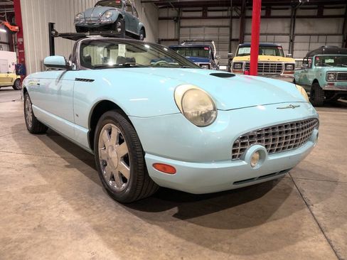 Used 2003 Ford Thunderbird RWD image 12