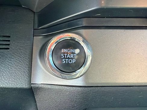 Certified 2019 Toyota Tacoma TRD Off-Road w/ Technology Package RWD image 28