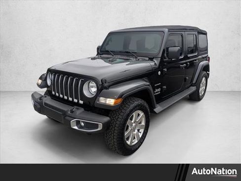 Used 2018 Jeep Wrangler Unlimited Sahara image 1