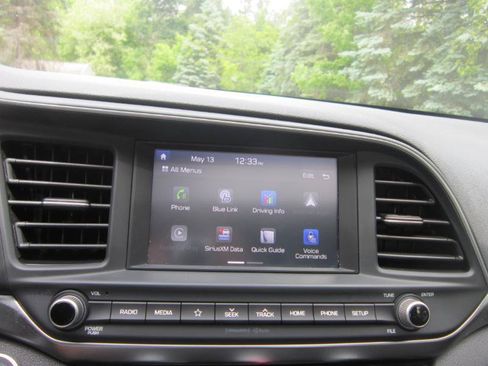 Used 2019 Hyundai Elantra Value Edition w/ Cargo Package FWD image 11