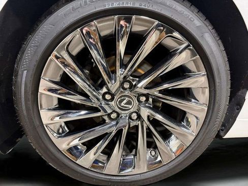 Used 2024 Lexus ES 350 Ultra Luxury image 34