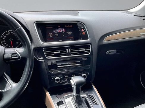 Used 2016 Audi Q5 2.0T Premium Plus w/ Technology Package AWD/4WD image 6