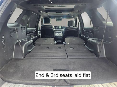 Used 2020 Hyundai Palisade Limited AWD/4WD image 18