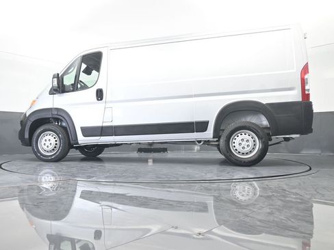 Used 2025 RAM ProMaster 1500 FWD image 48