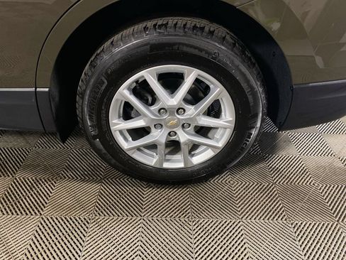 Certified 2024 Chevrolet Equinox LT FWD image 10
