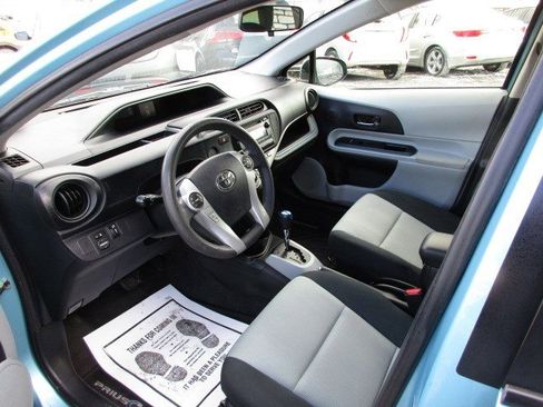 Used 2013 Toyota Prius C Two FWD image 15