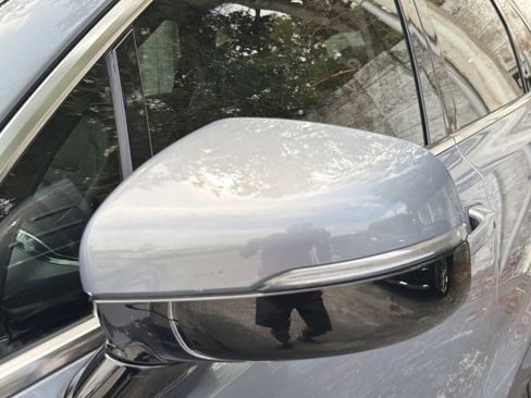 Certified 2025 Kia Sorento S FWD image 6