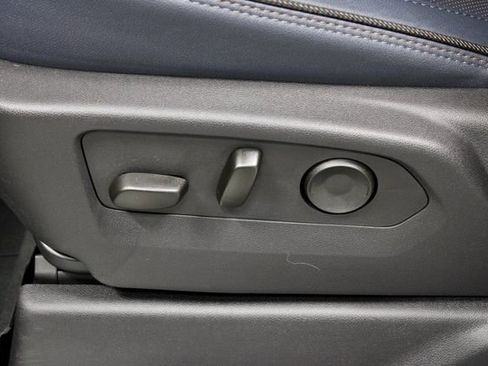 Used 2025 Chevrolet Silverado 1500 High Country w/ Technology Package image 27