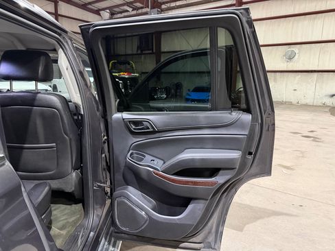 Used 2015 GMC Yukon SLE w/ Convenience Package RWD image 20
