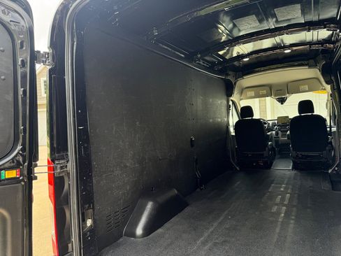 Used 2021 Ford Transit 350 Medium Roof AWD w/ Load Area Protection Package image 23