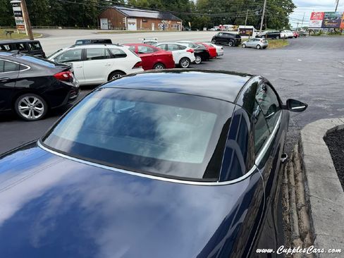 Used 2012 Volkswagen Eos Lux FWD image 26