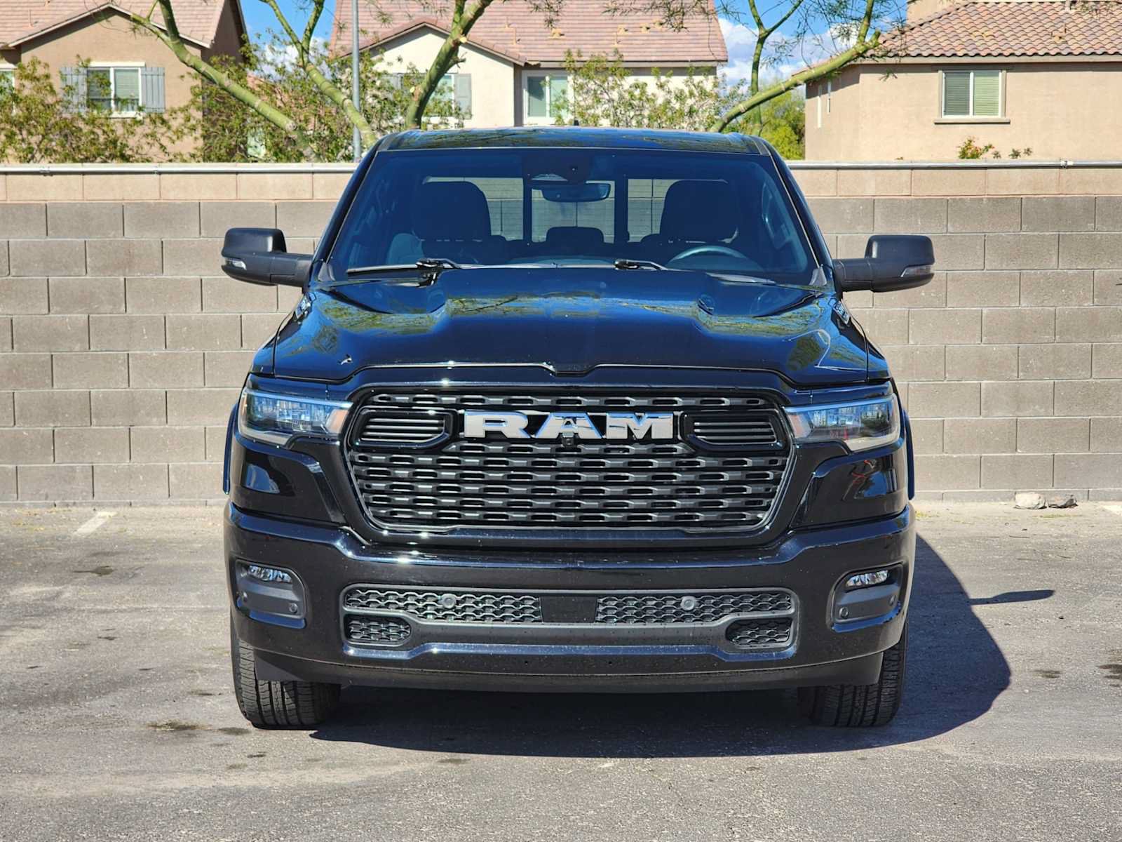 Used 2025 RAM 1500 Big Horn AWD/4WD image 3