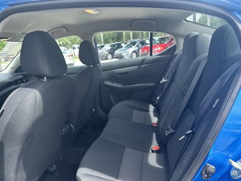Used 2024 Nissan Sentra SV FWD image 19