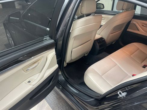 Used 2011 BMW 528i Sedan image 29