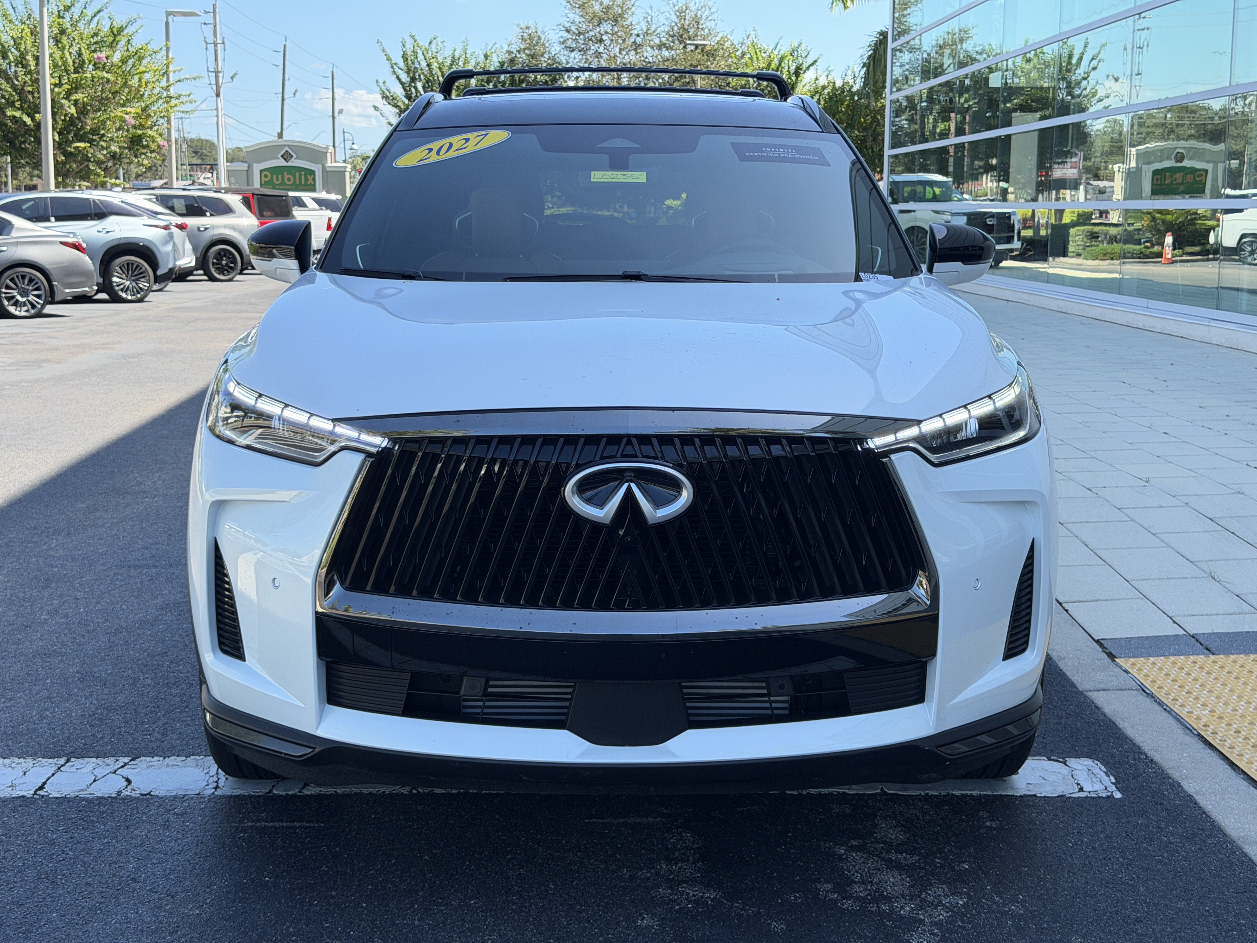 Certified 2027 INFINITI QX60 Autograph w/ Dark Cargo Package AWD/4WD image 2