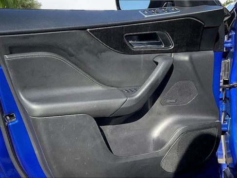 Used 2020 Jaguar F-PACE S image 19