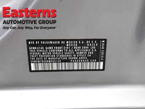 Used 2024 Volkswagen Jetta SE FWD image 34
