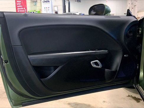 Used 2023 Dodge Challenger SXT w/ Blacktop Package image 23