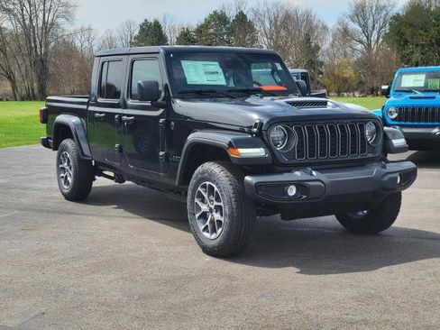 New 2026 Jeep Gladiator Sport image 2