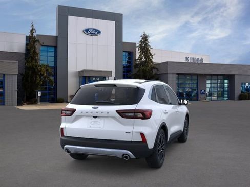 New 2024 Ford Escape SE FWD image 8