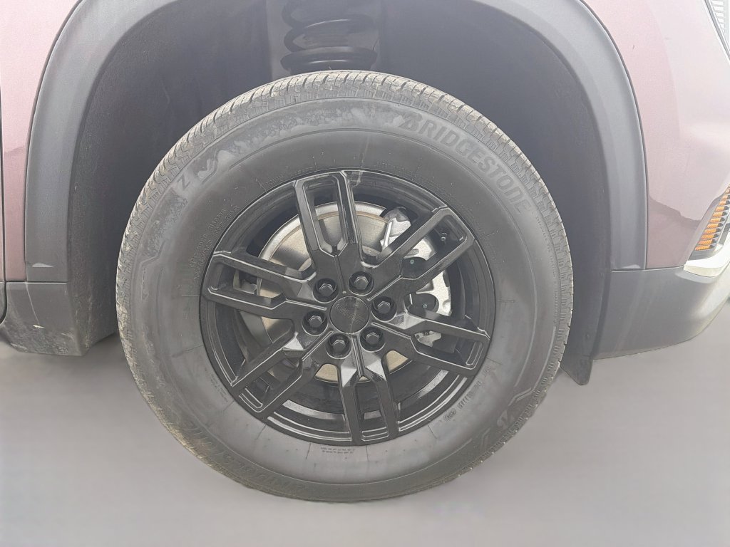 Used 2025 GMC Acadia Elevation AWD/4WD image 29